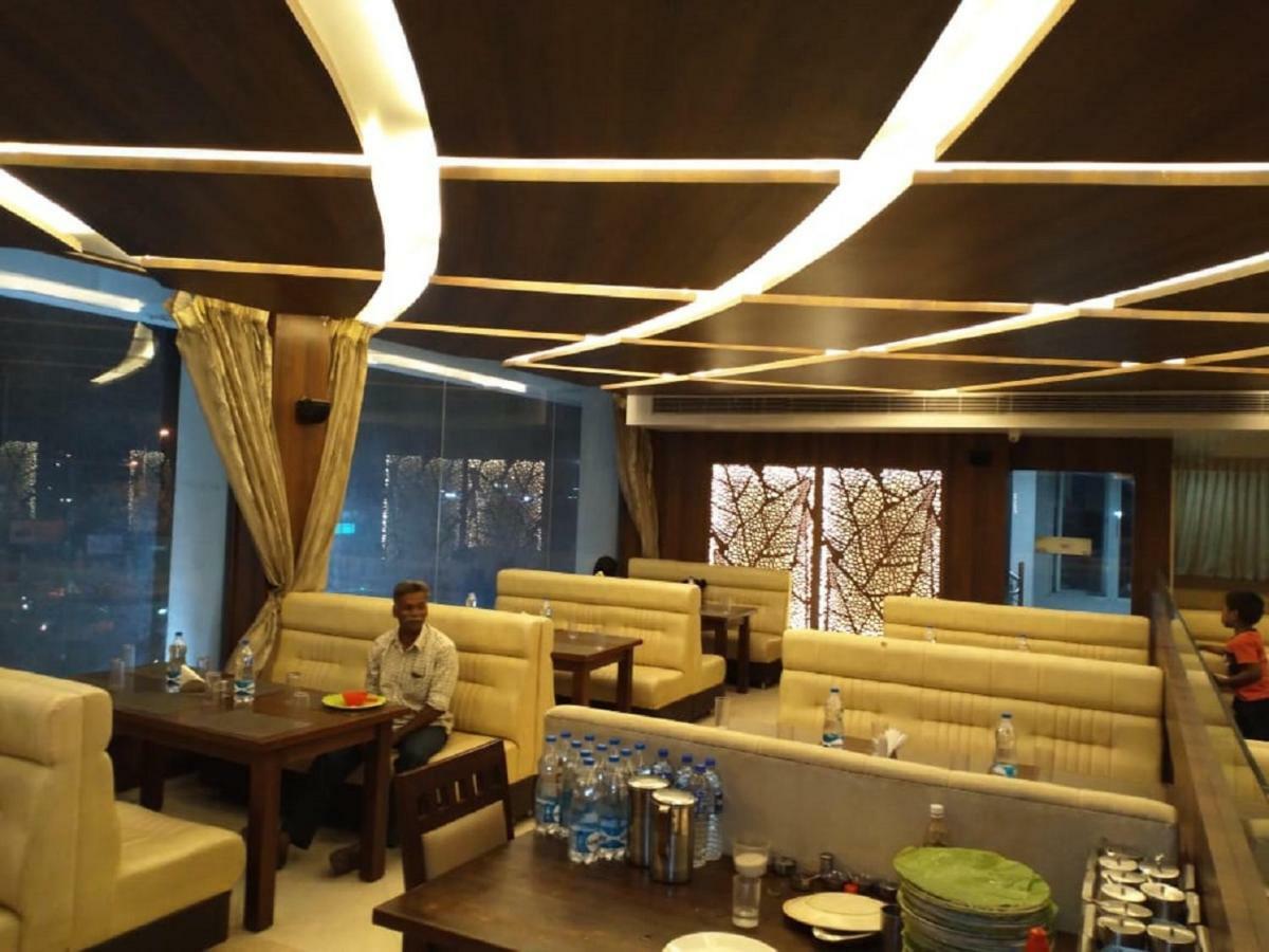 Saravanaa Residency Мадурай Екстериор снимка